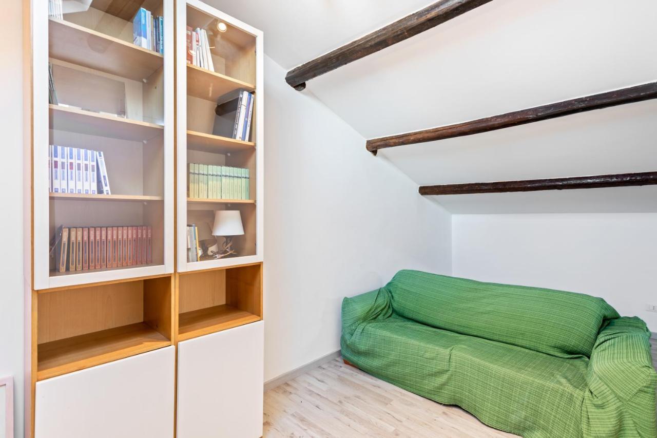 Liberta Frame Apartment With Terrace And Etna View Catania Exterior photo